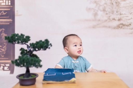 滨州宝宝6个月可以坐吗